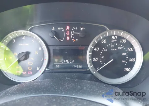 2013 Nissan Sentra Sr z USA, uszkodzony, nr VIN 3N1AB7AP4DL705186